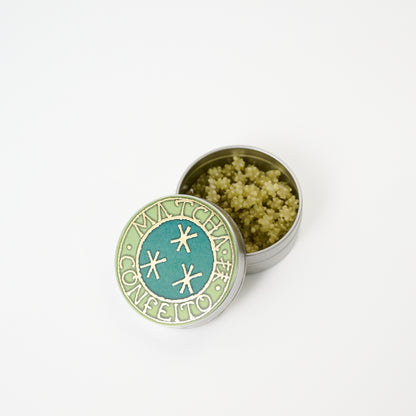 星果庵 抹茶の金平糖 缶を開けたところ