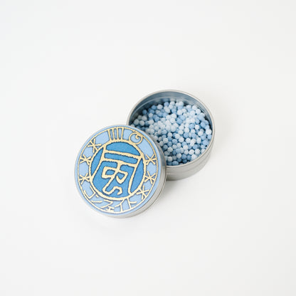 星果庵 塩の金平糖 缶を開けたところ