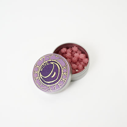 星果庵 ワインの金平糖 缶を開けたところ